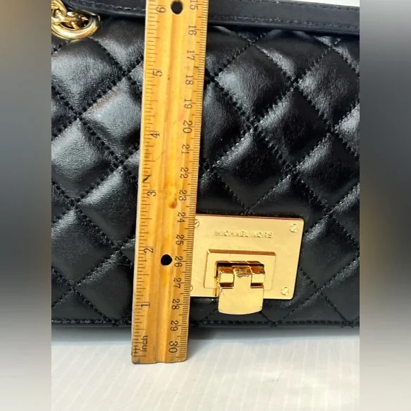 Michael Kors Vivianne Black Quilted Leather on chain Bag